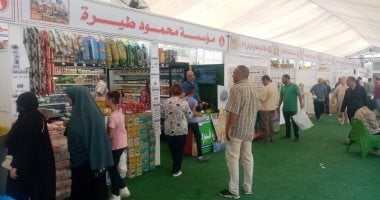 محافظ الدقهلية: أسواق المعرض الدائم للسلع الغذائية بشارع قناة السويس تعمل يوميا
