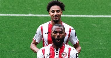مان يونايتد يتأخر 1-2 ضد برينتفورد فى شوط أول مثير.. فيديو