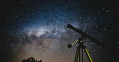 لماذا نحتفل باليوم العالمى لعلم الفلك؟ ومتى بدأ لأول مرة؟.. اعرف قصته