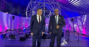 روساتوم تمنح وزير الكهرباء نوط الامتياز للإسهام فى تعزيز التعاون الدولى