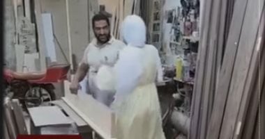 تفاصيل اللحظة الإنسانية.. "بنت أبوها" تهدي والدها فرحة العمر بالبالطو الأبيض