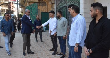 محافظ الغربية يواصل تقديم واجب العزاء لأسر شهداء حادث المحلة