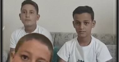 يضربون أروع الأمثلة فى الأمانة.. 3 أطفال بالمنوفية يعثرون على كنز ويسلموه للشرطة.. فيديو