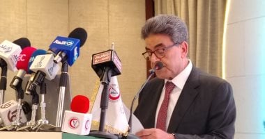 الذكاء الاصطناعي يفتح آفاقا جديدة لتطوير الطب البيطري.. نقيب البيطريين: ركيزة أساسية في تشخيص وعلاج أمراض الحيوان.. عميدة "بيطري المنصورة": توظيفه أصبح ضرورة لتطوير التعليم والخدمات العلاجية