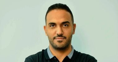 محمد عراقي: زيزو يفجر مفاجأة فى معسكر الأهلي وألفينا يثير القلق بالزمالك