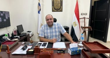 حملات مكثفة بحى شرق مدينة نصر للتصدى لمخالفات البناء والإشغالات وضبط الشارع