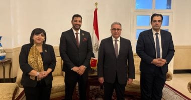 وفد "حزب الوعي" يلتقي سفير مصر في الصين لبحث سبل تعزيز التعاون