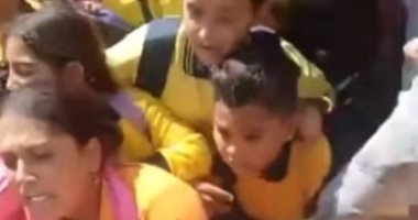 تعليم الجيزة تستبعد مدير إحدى مدارس حدائق أكتوبر وتحيل واقعة تدافع الطلاب للتحقيق