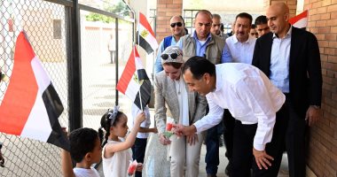 رئيس الوزراء يتفقد مركز تنمية الأسرة ضمن "حياة كريمة" بسبك الأحد فى المنوفية