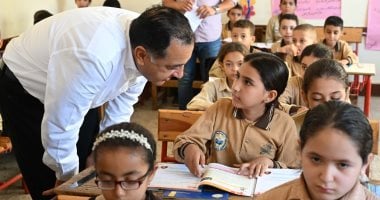 رئيس الوزراء يتفقد عددا من المنشآت التعليمية بقرية سبك الأحد بالمنوفية