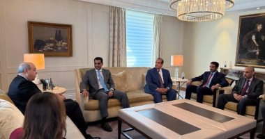 وزير الطيران المدني يبحث مع وزير النقل والمواصلات القطرى تعزيز التعاون 