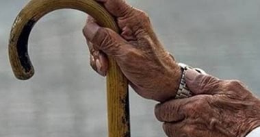 اليوم العالمى للمسنين.. الأمم المتحدة: 2.1 مليار مسن حول العالم بحلول 2050 وسيتجاوز عدد الموليد بعد 55 سنة.. والدستور المصرى ينص على الاهتمام بالمسنين ويضع قانون خاص لرعاية البالغين لسن الشيخوخة