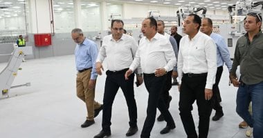 رئيس الوزراء يتفقد مصنع "غزل 2" الجديد بشركة مصر شبين الكوم للغزل والنسيج