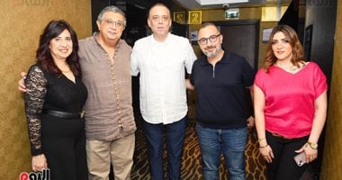 أسماء جلال وميمي جمال ومصطفى غريب يحتفلون بالعرض الخاص لفيلم "فيها إيه يعني"