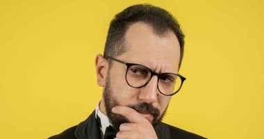 مؤلف مسلسل لينك: السوشيال ميديا أصبحت العالم الحقيقى وتتحكم فى كل شىء