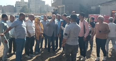 نائب محافظ الجيزة يتفقد مشروعات التطوير والرصف فى المنيرة وأوسيم