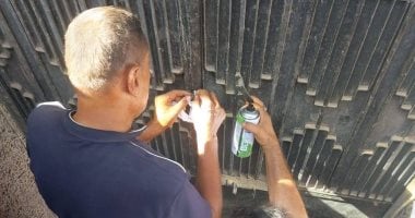 غلق وتشميع 10 مقاهى ومحلات مخالفة فى الجيزة