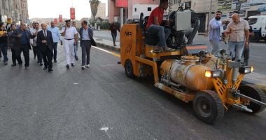 محافظ كفرالشيخ يتفقد أعمال رصف شوارع وتخطيط وتنفيذ إشارات الطرق بالمحافظة
