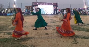 عروض تراثية لفرقة الشرقية للفنون الشعبية بحفل افتتاح مهرجان الخيول العربية