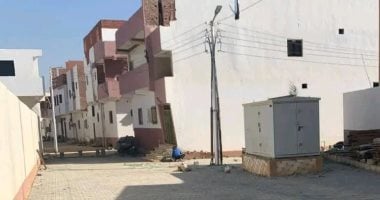 محافظ الوادى الجديد: استكمال تنفيذ خطة تطوير الطرق والأحياء الداخلية