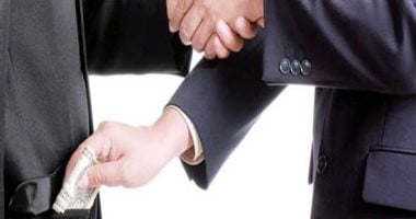 القانون حدد عقوبات مشددة لمواجهة جريمة الرشوة.. اعرف المنصوص