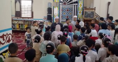 اختتام البرنامج الصيفي وتوزيع هدايا على الأطفال ومقاري للأئمة بأوقاف كفر الشيخ