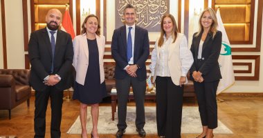 رئيس البريد تلتقى الرئيس الإقليمي لشركة "Visa " لبحث سبل التعاون