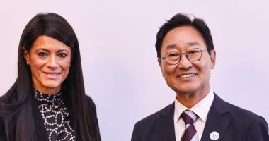 وزيرة التخطيط تلتقى المبعوث الرئاسى الكورى خلال فعالية الاحتفال باليوم الوطنى لكوريا