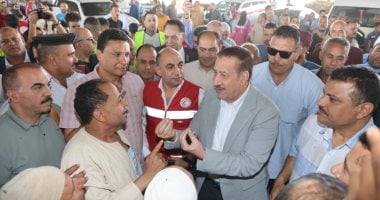 محافظ المنوفية يقود قوافل طبية وغذائية للأسر المتضررة من ارتفاع منسوب النيل بدلهمو