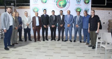 نائب محافظ سوهاج ووكيل الصحة يكرمان قيادات القطاع والمتفوقين من أبناء الصيادلة