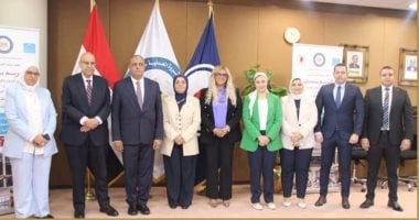 هيئة البترول تمول 20 منحة دراسية بجامعة زويل للعلوم والتكنولوجيا