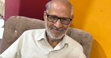 إسماعيل عشرين أحد أبطال الموجة الأولى لعبور القناة يحكى ذكريات حرب الكرامة.. ويؤكد: قبلها بـ3 شهور صدرت أوامر بخروج دفعتنا ونجحت القيادة في خداع العدو.. تشرفت برفع علم مصر على الجبهة وأسرت جنديا إسرائيليا.. صور