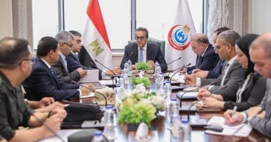 وزير الصحة يتابع الموقف التنفيذي لمشروع المخازن الاستراتيجية للوزارة