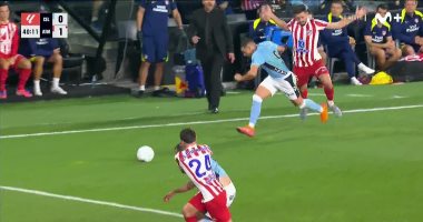 سيلتا فيجو ضد أتلتيكو مدريد.. هدف عكسي وحالة طرد في شوط مثير