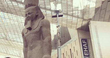محطات في حياة تمثال رمسيس الثاني بالبهو العظيم بالمتحف المصري الكبير