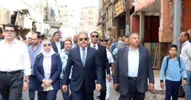 محافظ الشرقية يحيل مدير الإدارة الهندسية وموظفى حى أول للتحقيق.. اعرف السبب