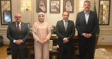 قنصل السعودية بالإسكندرية يستقبل عميد السلك القنصلى