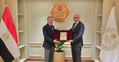 وزير التعليم يلتقى السفير الإيطالى قبيل انتهاء فترة عمله بالقاهرة