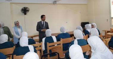 رئيس جامعة بنها يتفقد سير العملية التعليمية بالمعهد الفنى للتمريض