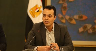 رئيس الشئون العربية بـ"الصحفيين" يهنئ خالد العناني لفوزه بمنصب مدير عام اليونسكو