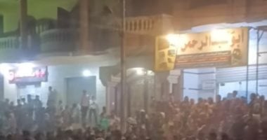 أهالى ناهيا يبحثون عن طفل ادعى أصدقاؤه احتجازه داخل ماسورة غاز.. صور