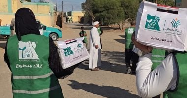 مصر الخير توزع مساعدات غذائية على أسر الشهداء والمصابين بشمال سيناء
