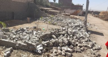 إزالة 9 حالات تعدى على الأراضى الزراعية وأملاك الدولة بـ4 قرى بمركز سوهاج