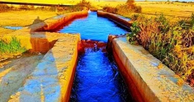 الوادى الجديد.. الجنة الخفية للسياحة العلاجية فى قلب الصحراء الغربية.. الآبار الساخنة تنافس أشهر ينابيع قارة أوروبا العلاجية.. وتحوى أنقى المياه الغنية بالعناصر المعدنية لعلاج الأمراض المزمنة بالمجان.. صور