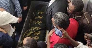 مشاهد الوداع الأخير للشيخ أحمد عمر هاشم.. جنازة مهيبة من قلب الأزهر الشريف