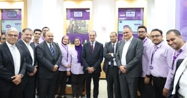 وزير الاتصالات يتفقد مدرسة WE للتكنولوجيا التطبيقية ومكاتب الخدمات البريدية والحكومية بقنا