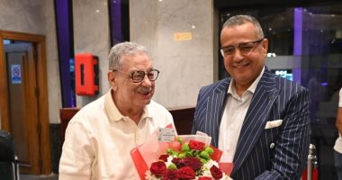 محافظ جنوب سيناء يكرم اللواء محمد الجافى أحد أبطال نصر أكتوبر