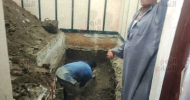 بناء قبر الدكتور أحمد عمر هاشم بجوار ضريح جده بمسقط رأسه فى الزقازيق.. فيديو وصور