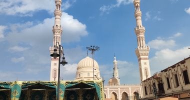 استعدادات مكثفة بمنطقة السيد البدوى فى طنطا قبل يومين من إقامة المولد.. مباشر