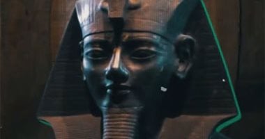 رحلة داخل مقبرة الفرعون الشمس أمنحتب الثالث.. فيديو
